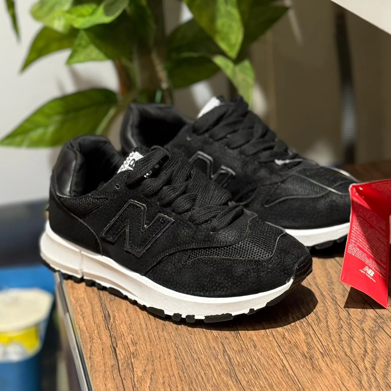 New Balance Black - Image 3